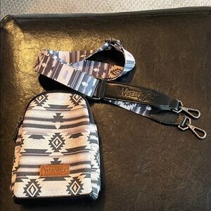 Wrangler crossbody purse